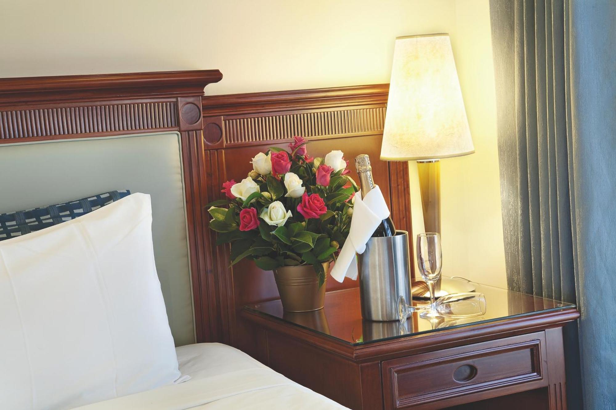 Best Western Plus Buckingham International Moorabbin Δωμάτιο φωτογραφία